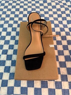 New still in box suede heels wrap around ankle strap.